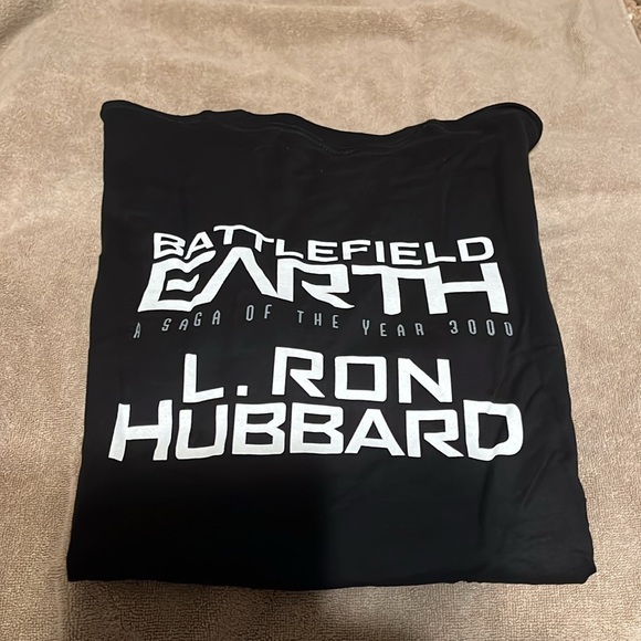 Battlefield Earth t shirt black XXL pre shrunk cotton L.Ron Hubbard - Picture 2 of 4